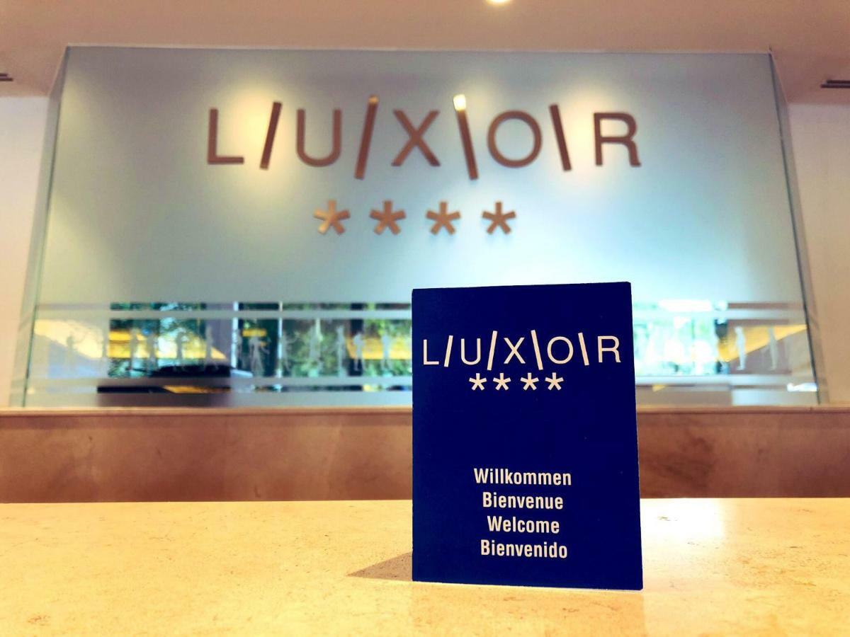 Hotel Luxor Плая де Палма Екстериор снимка